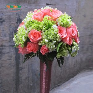 Bó hoa cưới tròn